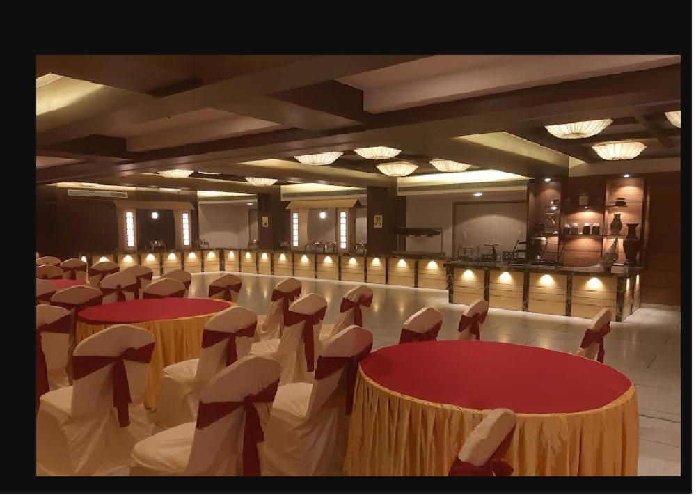 Hotel Mathoshree 塞恩 外观 照片